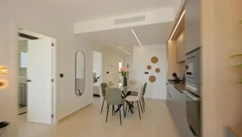 Open keuken met eettafel in het vakantieappartement in El Raso